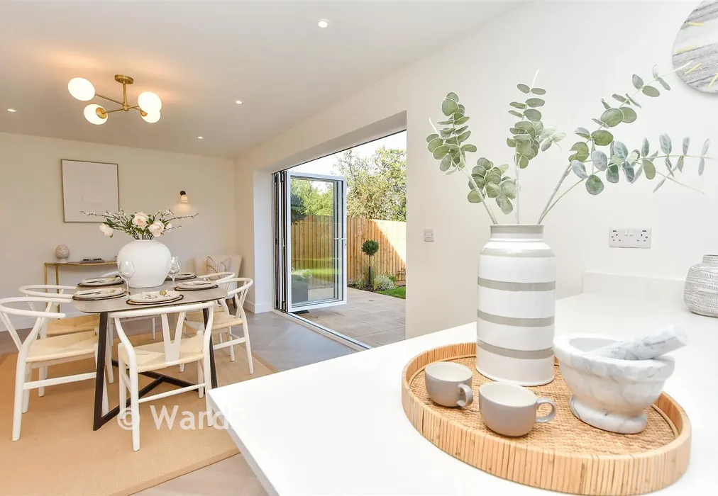 Internal Lifestyle Photograph - Berengrave Lane, Rainham, Gillingham, Kent - Wards of Kent