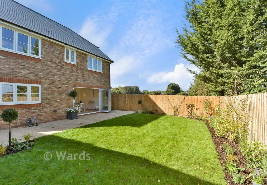 Rear Garden - Berengrave Lane, Rainham, Gillingham, Kent - Wards of Kent