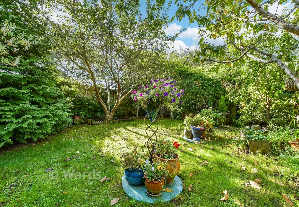 Rear Garden - Old School, Brenzett, Romney Marsh, Kent - Wards of Kent