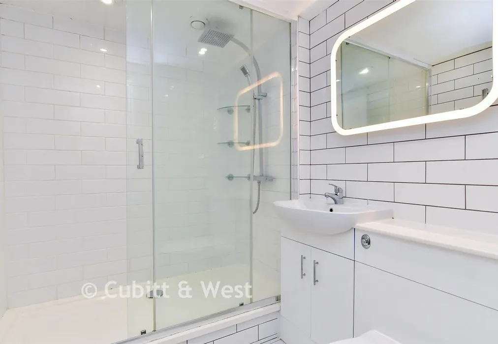 Shower Room - Belvedere Terrace, Brighton, East Sussex - Wards of Kent