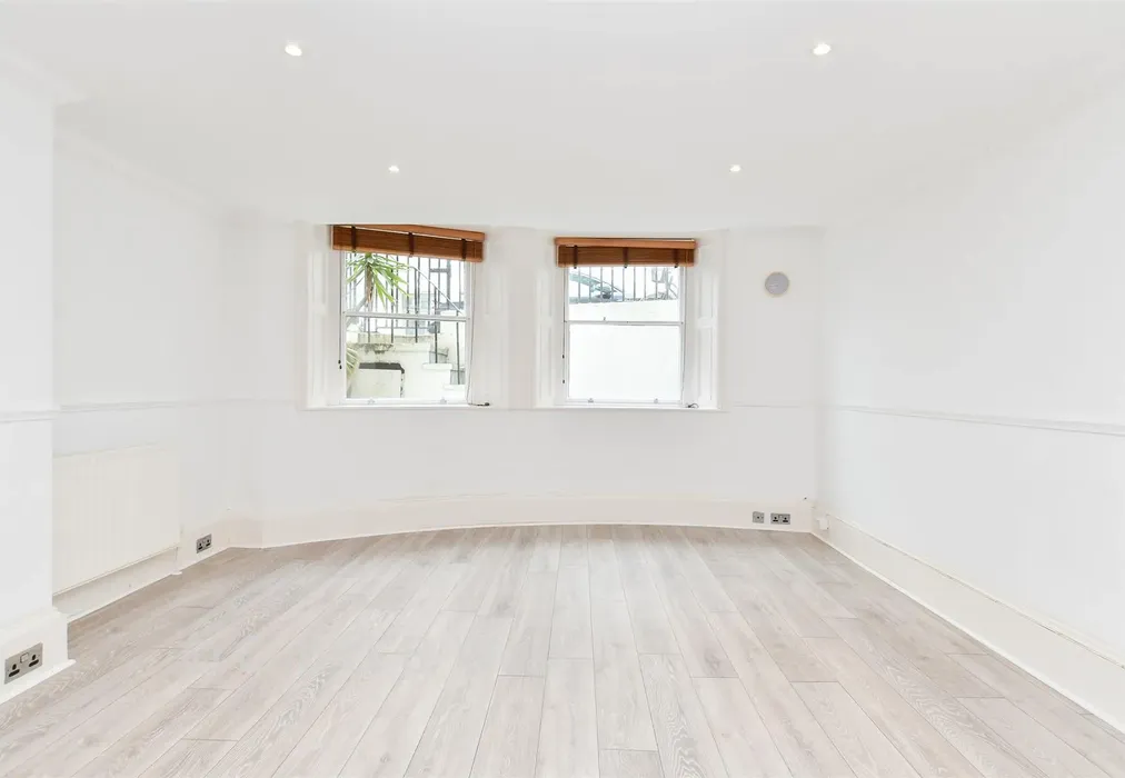 Kitchen/ Living Room - Belvedere Terrace, Brighton, East Sussex - Wards of Kent