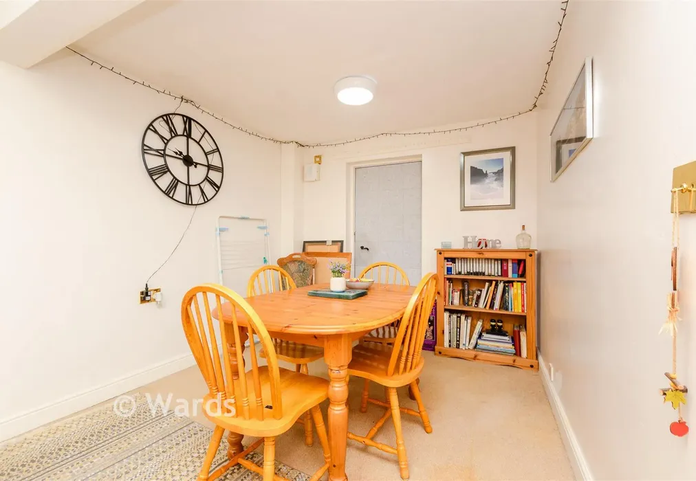 Dining Room - Well Penn Road, Cliffe, Rochester, Kent - Wards of Kent