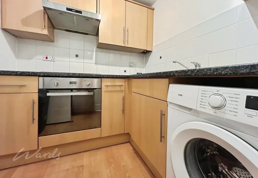 kitchen - Priory Road Tonbridge TN9 - Wards of Kent