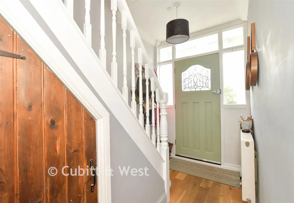 Hallway - Rowlands Avenue, Waterlooville, Hampshire - Wards of Kent