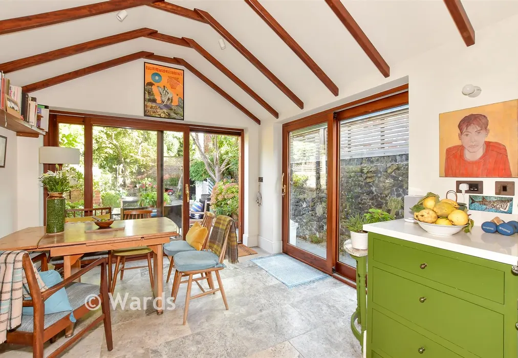 Kitchen/ Diner - The Mall, Faversham, Kent - Wards of Kent