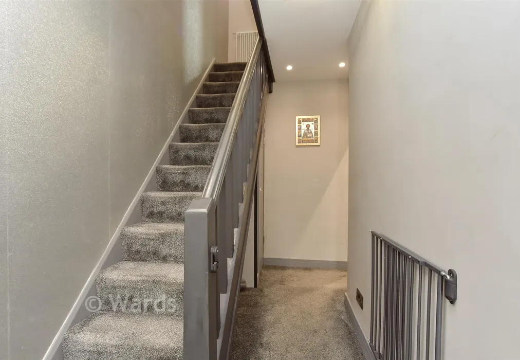 Hallway - Rochester Road, Gravesend, Kent - Wards of Kent