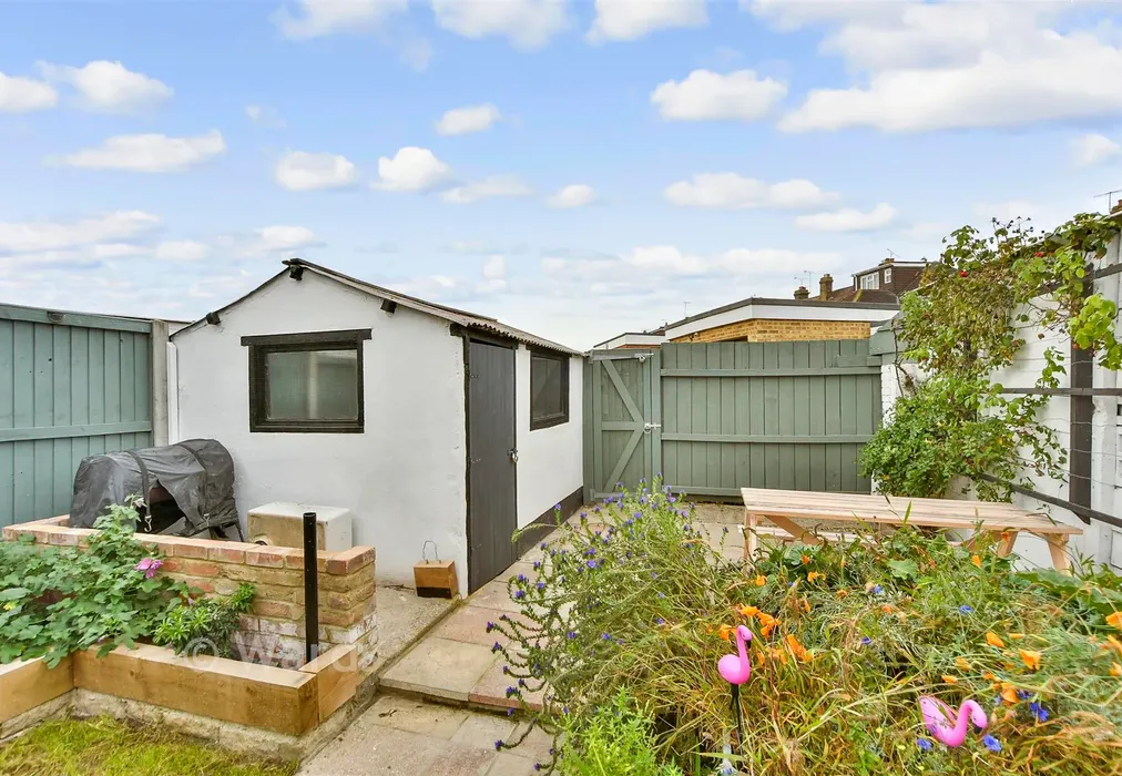 Rear Garden - Rochester Road, Gravesend, Kent - Wards of Kent