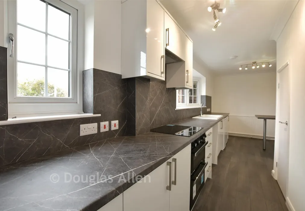 Kitchen/Breakfast Room - Billet Road, Romford, Essex - Wards of Kent