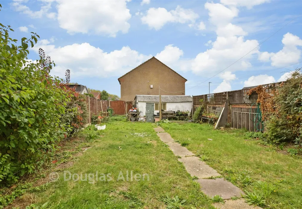 Rear Garden - Billet Road, Romford, Essex - Wards of Kent