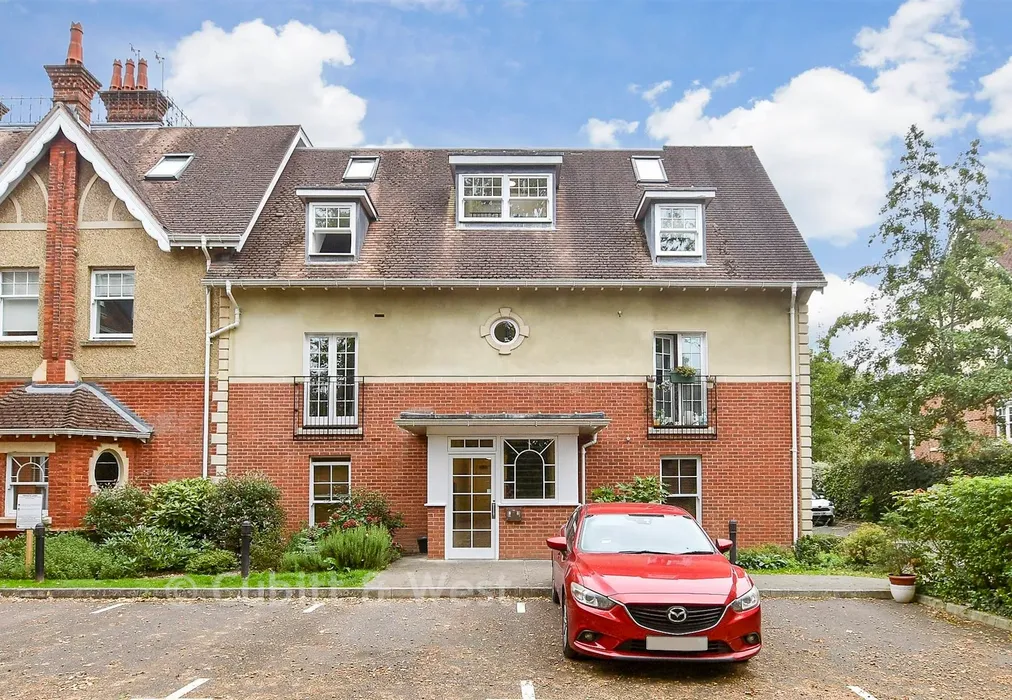 External (Web) - Massetts Road, Horley, Surrey - Wards of Kent