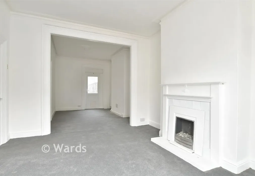 Lounge - Alma Road, Sheerness, Kent - Wards of Kent