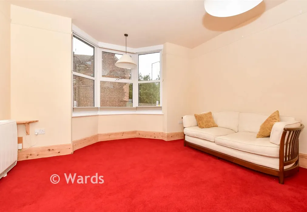 Lounge - London Road, Deal, Kent - Wards of Kent