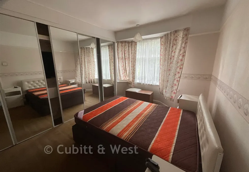 Bedroom - Wandle Side, Croydon, Surrey - Wards of Kent