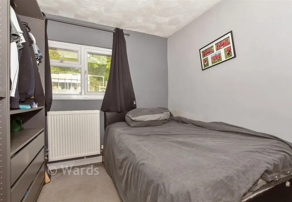 Bedroom 2 - Blackthorn Drive, Larkfield, Aylesford, Kent - Wards of Kent
