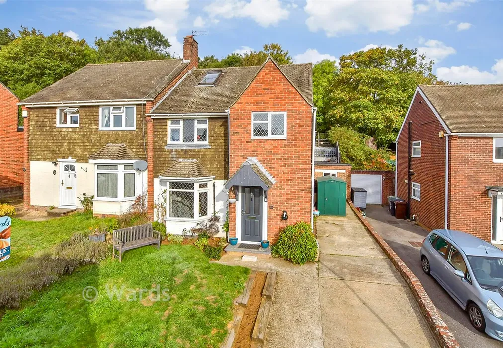 External (Web) - Blackthorn Drive, Larkfield, Aylesford, Kent - Wards of Kent