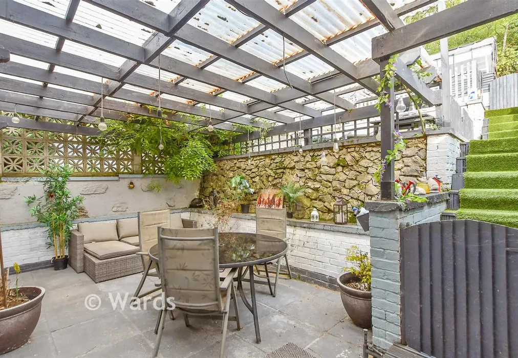 Patio/Decking - Blackthorn Drive, Larkfield, Aylesford, Kent - Wards of Kent