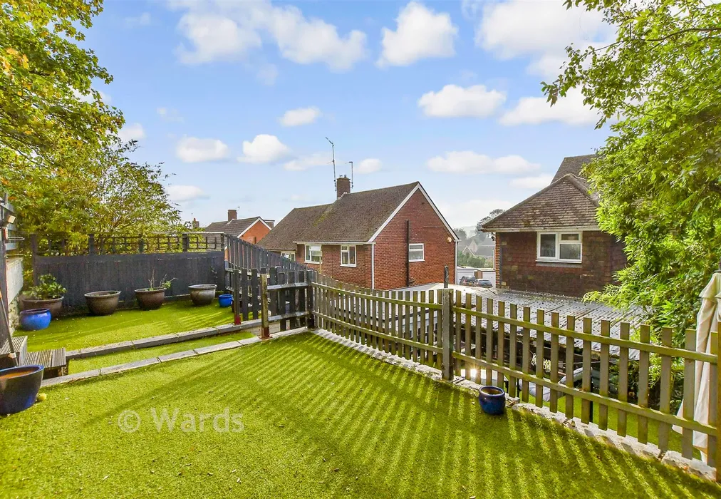 Rear Garden - Blackthorn Drive, Larkfield, Aylesford, Kent - Wards of Kent
