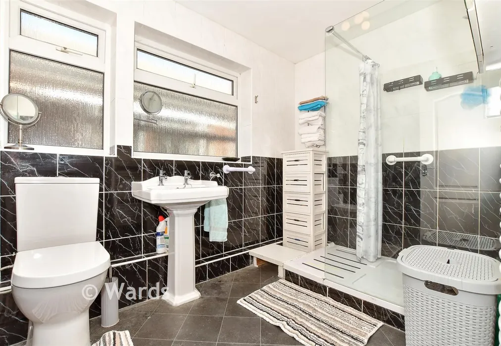 Shower Room - Williamson Road, Lydd On Sea, Romney Marsh, Kent - Wards of Kent