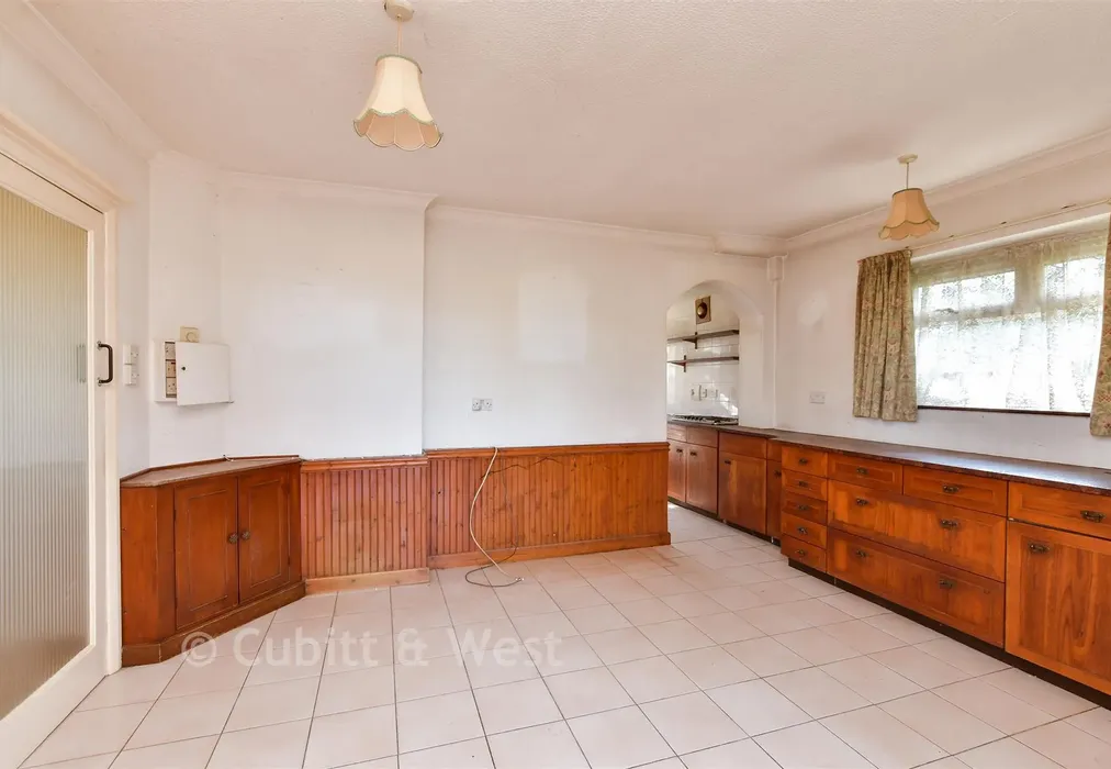 Kitchen/ Diner - Cuckmere Way, Hollingbury, Brighton, East Sussex - Wards of Kent
