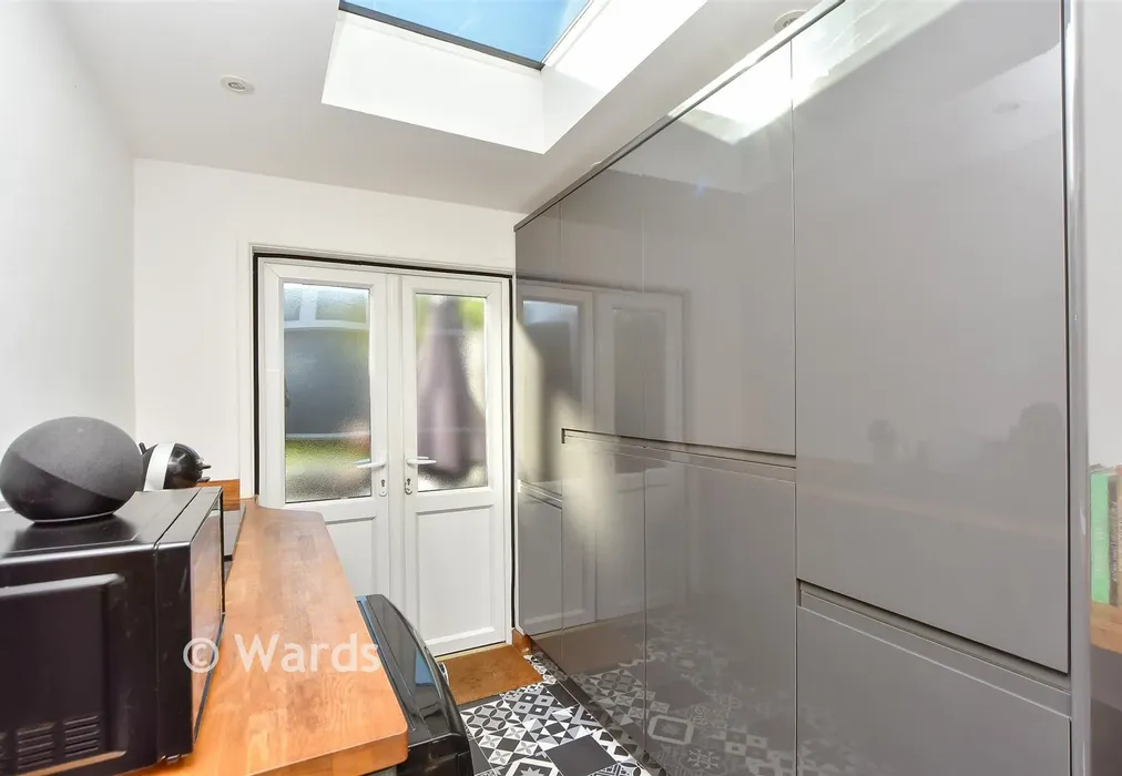 Utility Area - Chalkenden Avenue, Gillingham, Kent - Wards of Kent