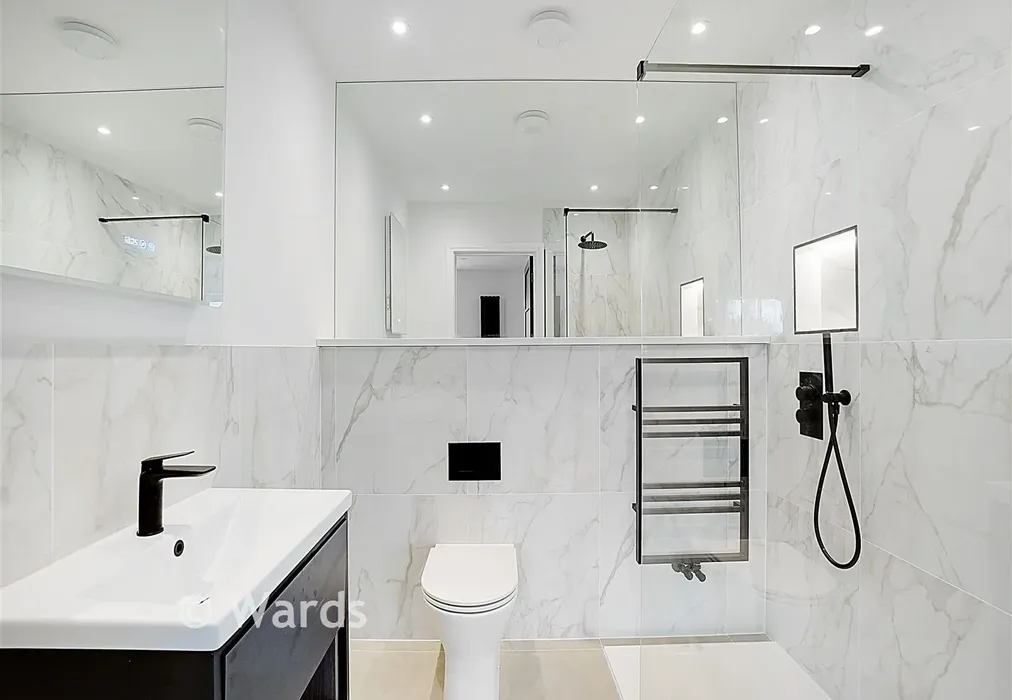 En-Suite Shower Room - Marshall Road, Rainham, Gillingham, Kent - Wards of Kent