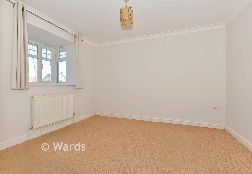 Bedroom 1 - Crossley Avenue, Herne Bay, Kent - Wards of Kent