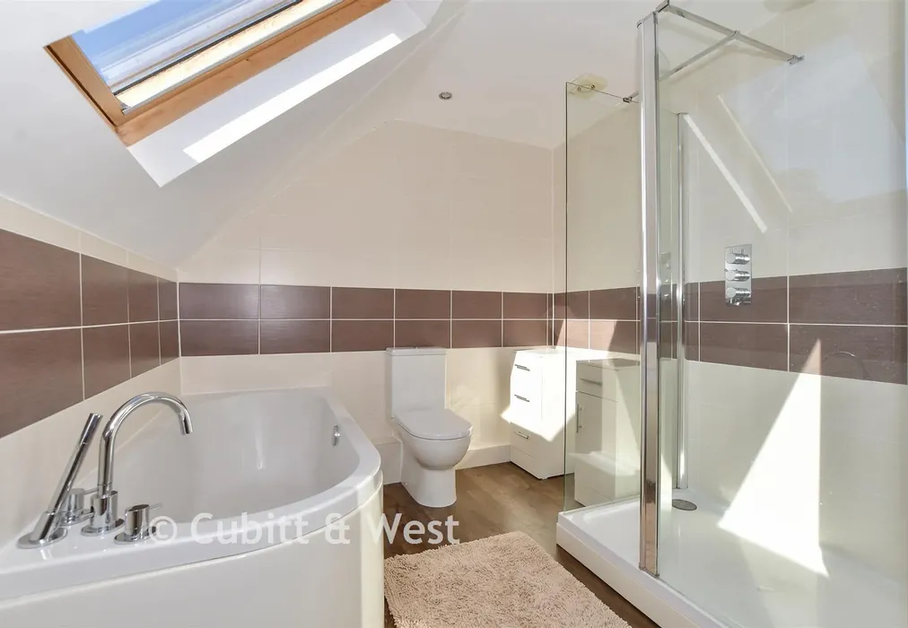 En-Suite Bathroom - Church Close, Ashington, Pulborough, West Sussex - Wards of Kent