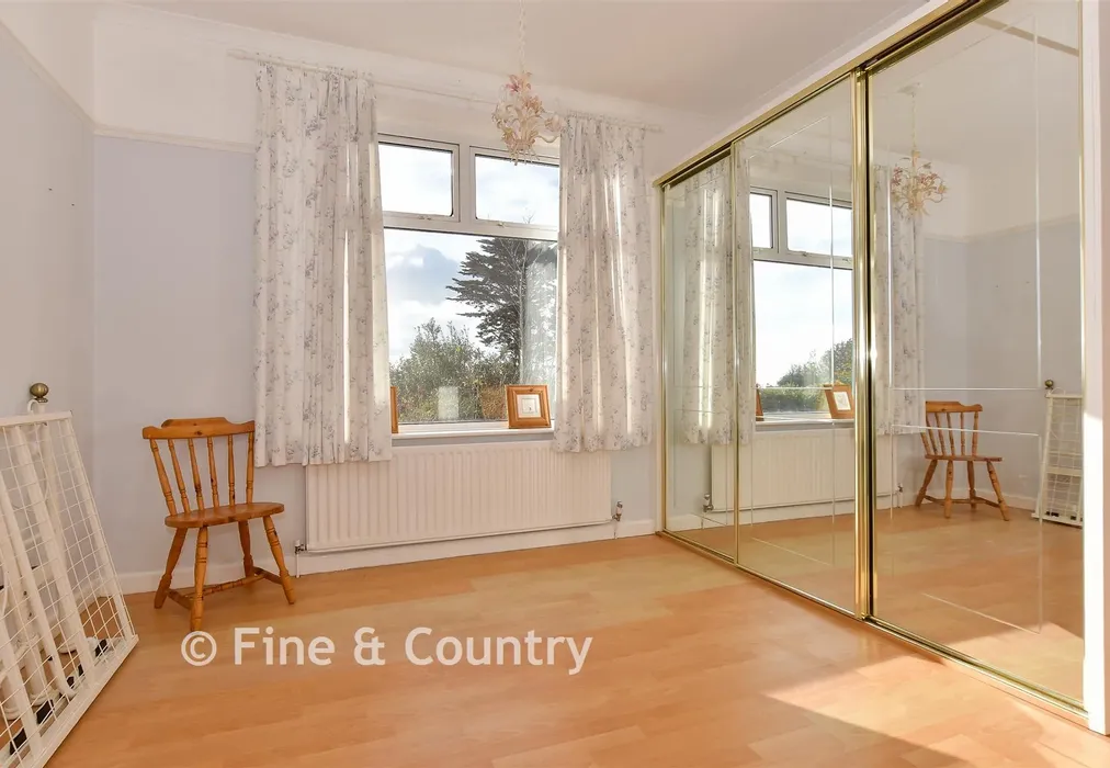 Bedroom 3 - Whitwell Road, Ventnor, Isle of Wight - Wards of Kent