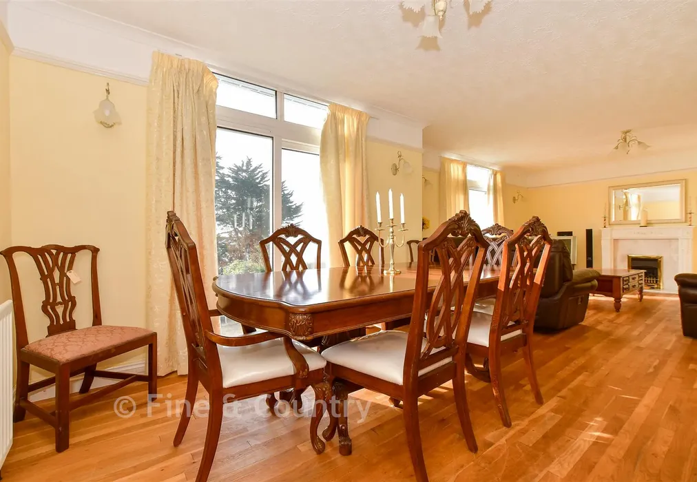 Sitting/Dining Room - Whitwell Road, Ventnor, Isle of Wight - Wards of Kent