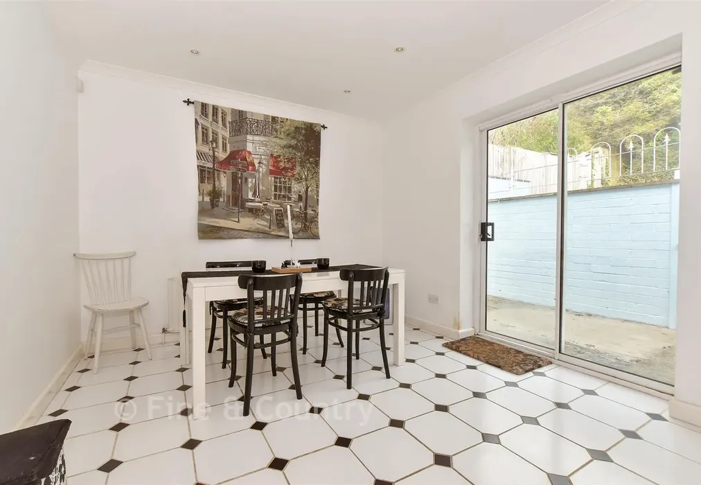 Breakfast Area - Whitwell Road, Ventnor, Isle of Wight - Wards of Kent