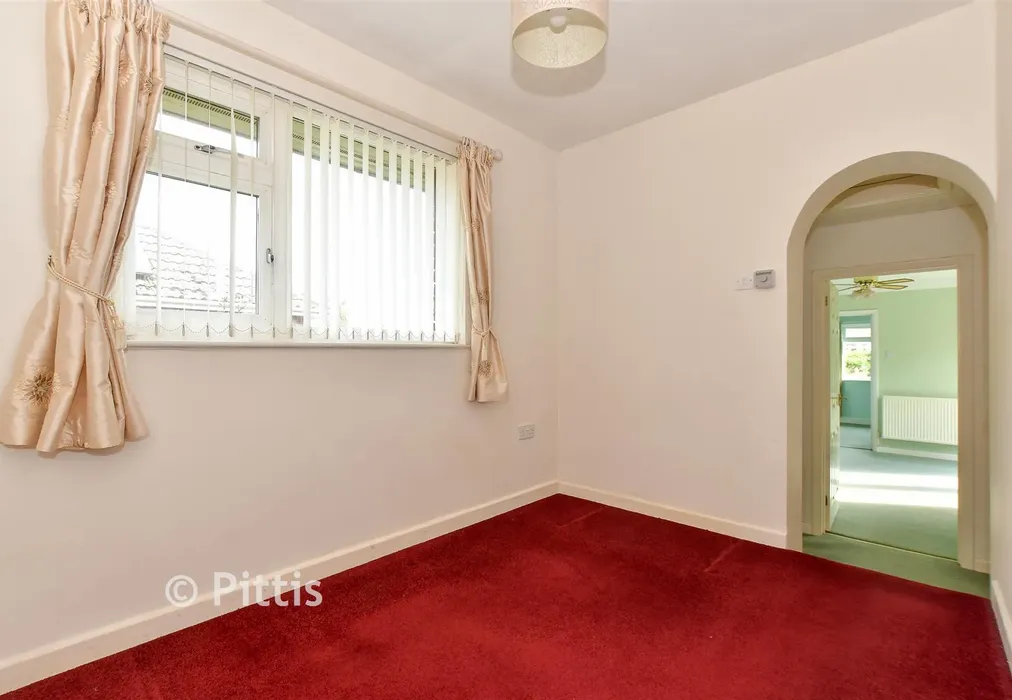 Study - Newport Road, Ventnor, Isle of Wight - Wards of Kent