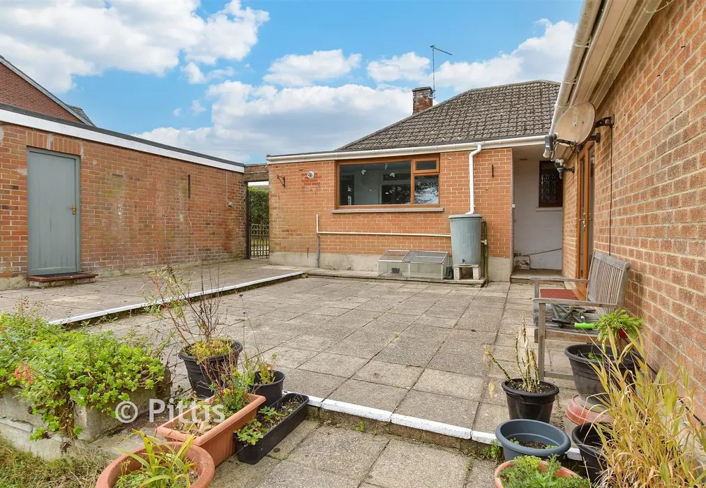 Patio / Decking - Newport Road, Ventnor, Isle of Wight - Wards of Kent