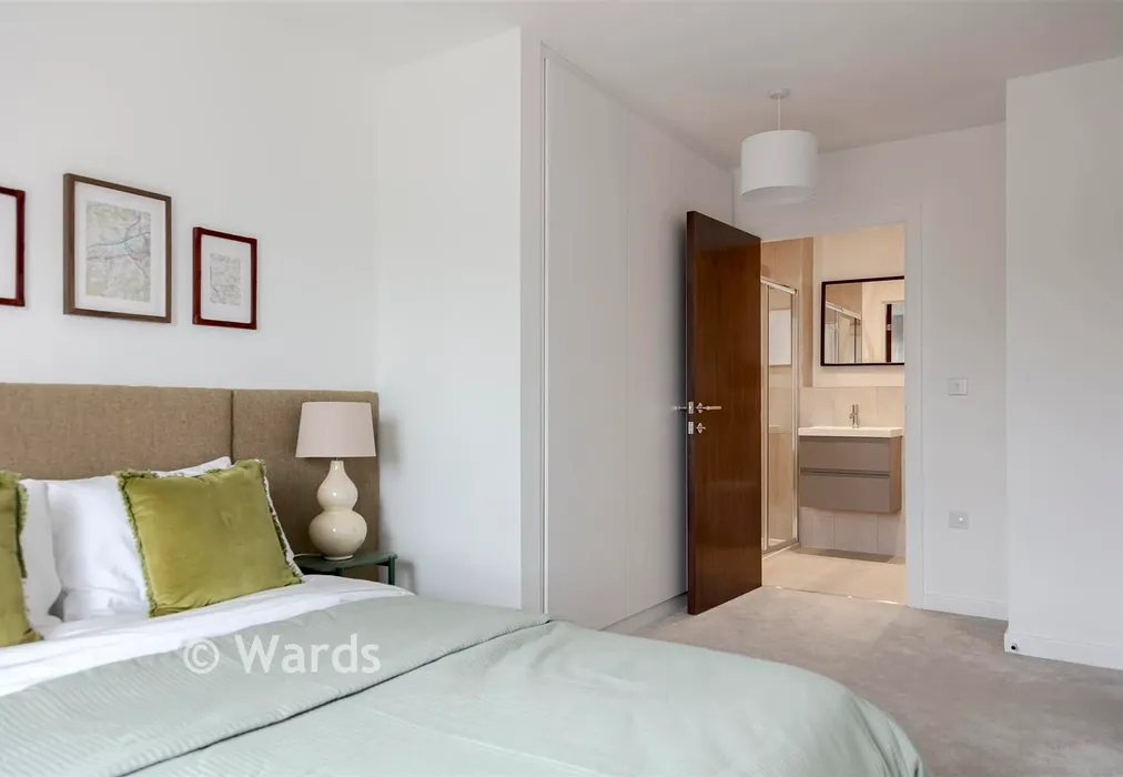 Bedroom 1 - Station Road, The Sidings, Paddock Wood, Tonbridge, Kent - Wards of Kent