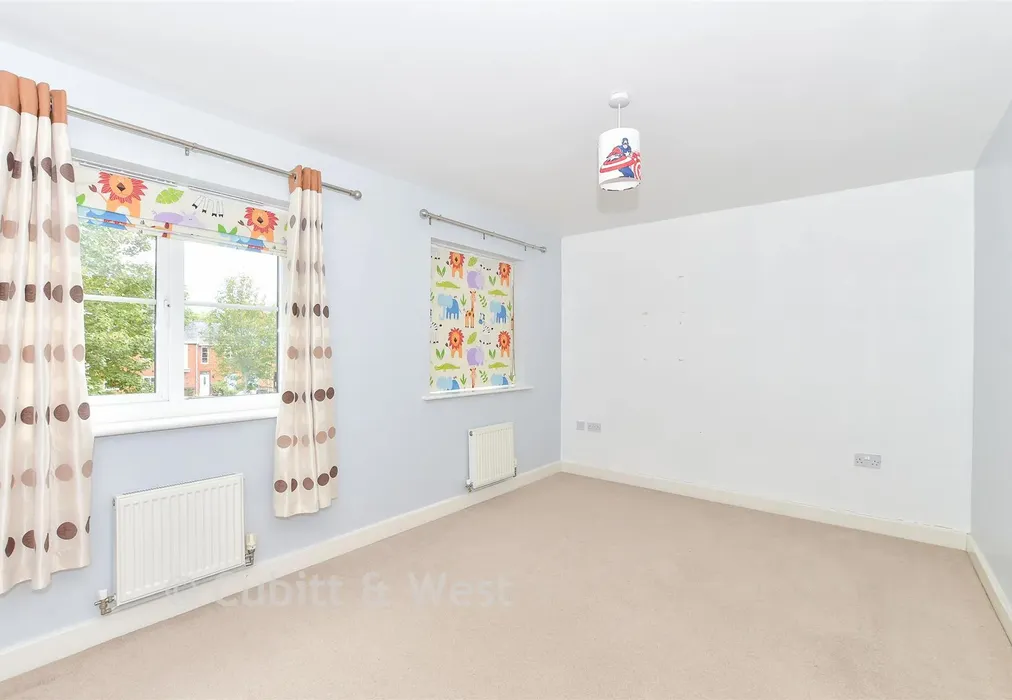 Bedroom 2 - Goodworth Road, Redhill, Surrey - Wards of Kent