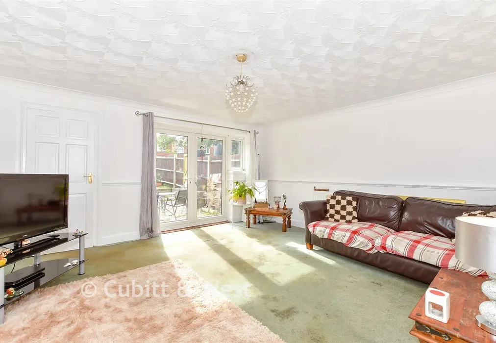 Lounge - Oracle Drive, Waterlooville, Hampshire - Wards of Kent
