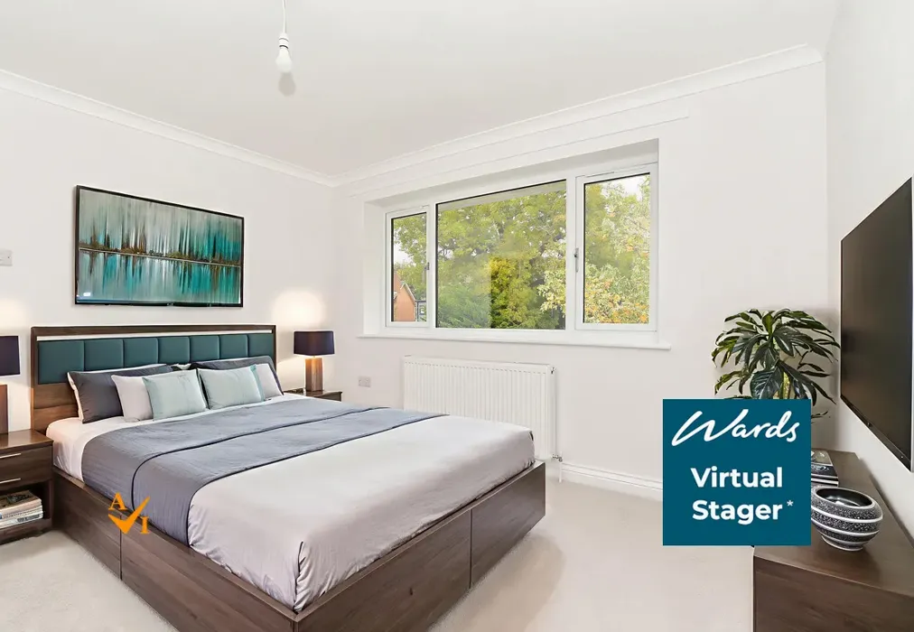 Bedroom 2 (Modern style) - Great Elms, Hadlow, Tonbridge, Kent - Wards of Kent