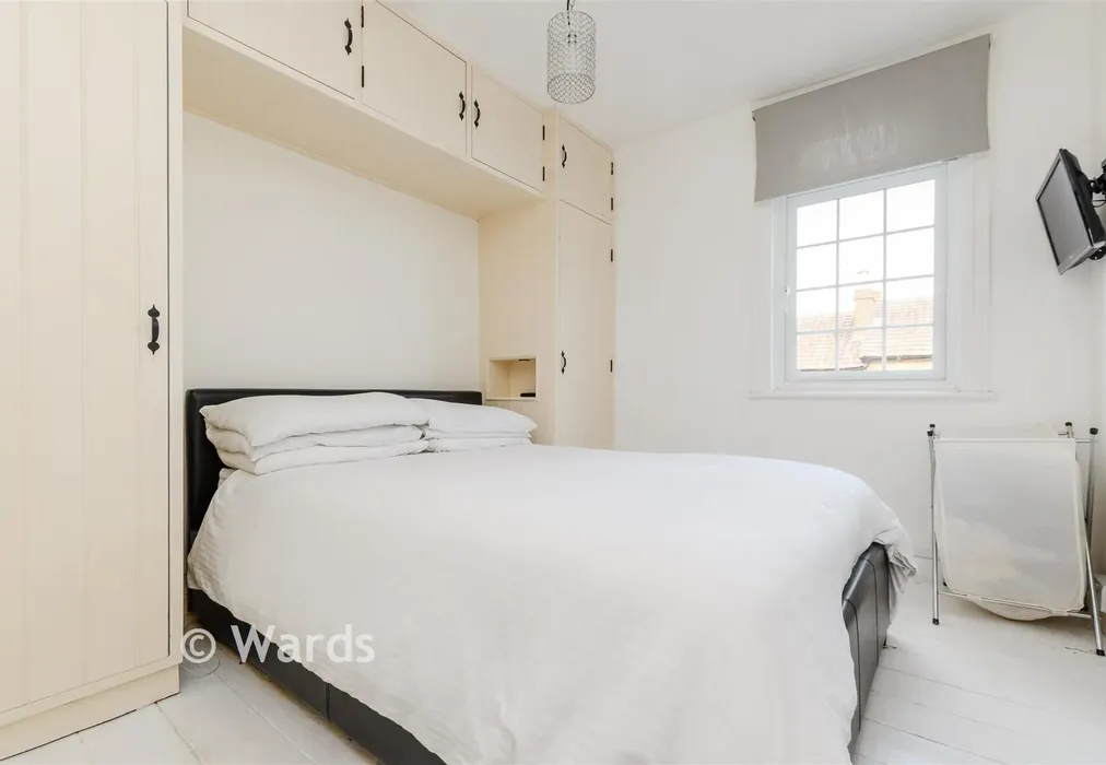 Bedroom 1 - New Road, South Darenth, Dartford, Kent - Wards of Kent