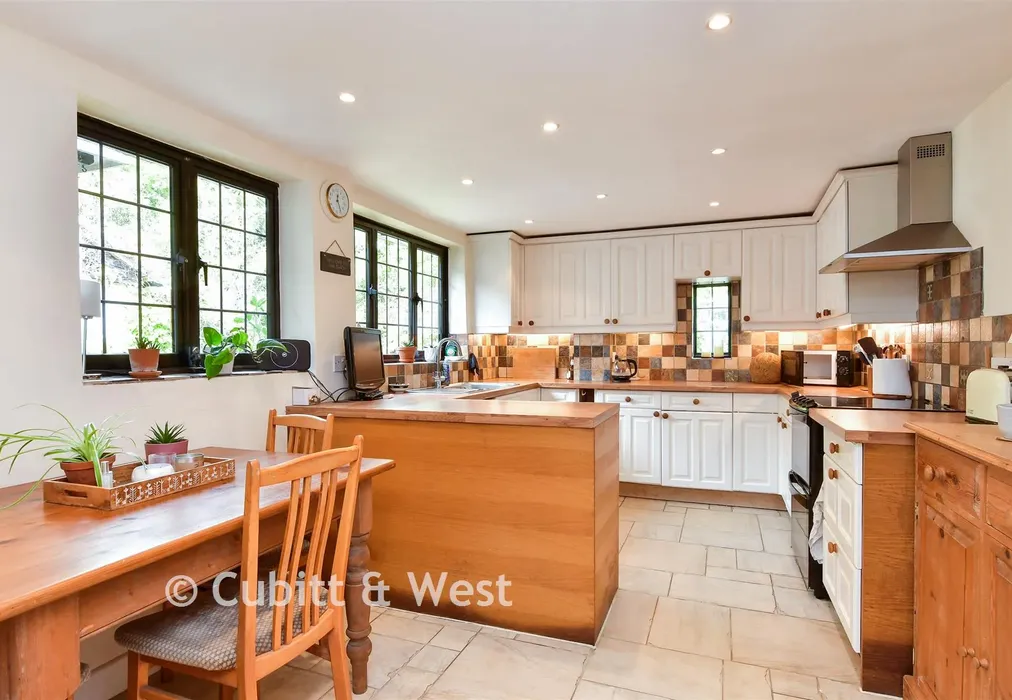 Kitchen - Town Littleworth, Cooksbridge, Lewes, East Sussex - Wards of Kent