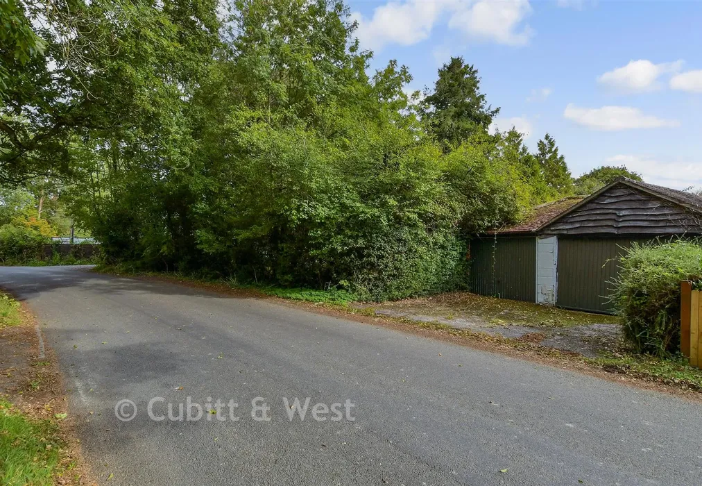 External Feature - Town Littleworth, Cooksbridge, Lewes, East Sussex - Wards of Kent