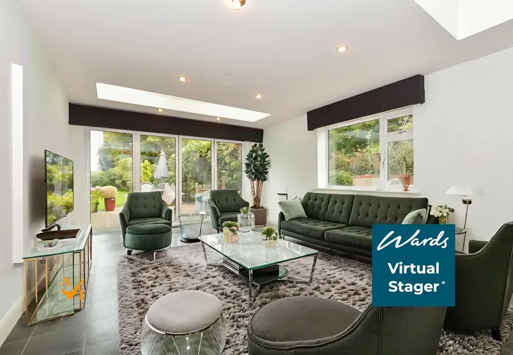 Family Room (Modern style) - Canterbury Road, Challock, Ashford, Kent - Wards of Kent