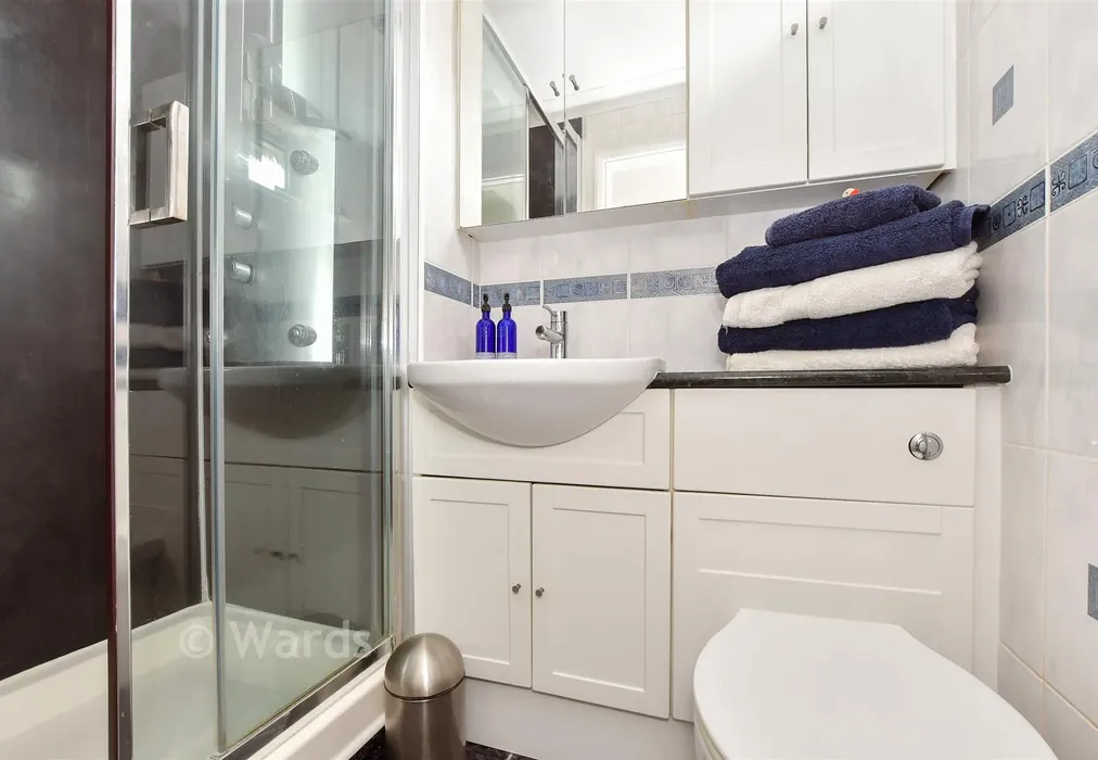 Shower Room - Canterbury Road, Challock, Ashford, Kent - Wards of Kent