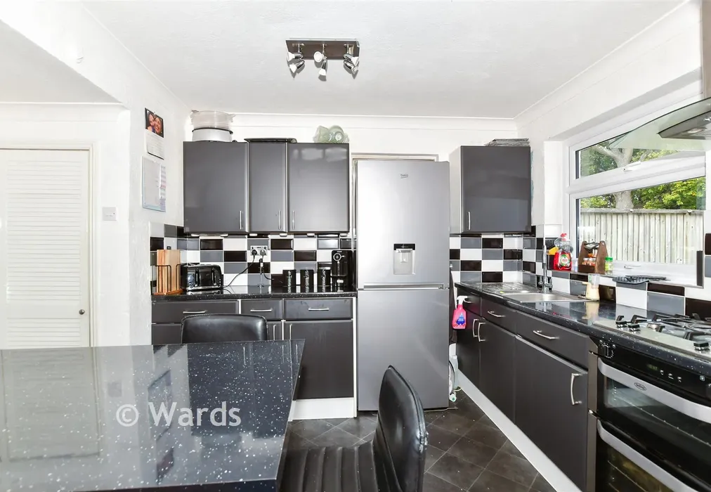 Kitchen - Sutton Road, Maidstone, Kent - Wards of Kent