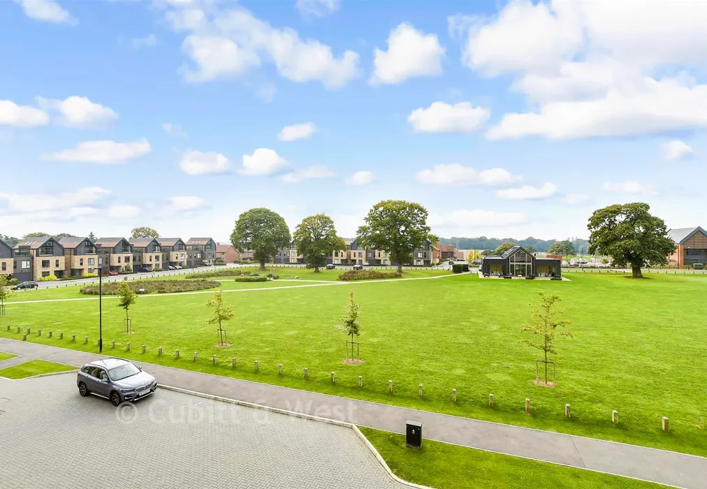 Views To Front - Songhurst Gardens, Pease Pottage, Crawley, West Sussex - Wards of Kent