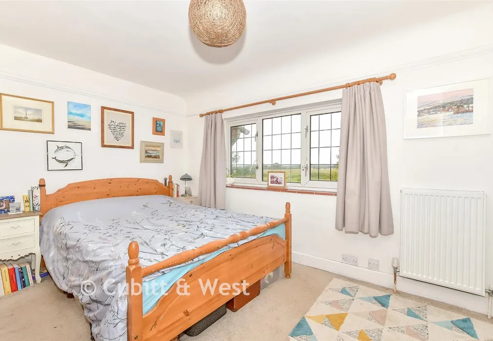 Bedroom 1 - Hearn Close, Tangmere, Chichester, West Sussex - Wards of Kent