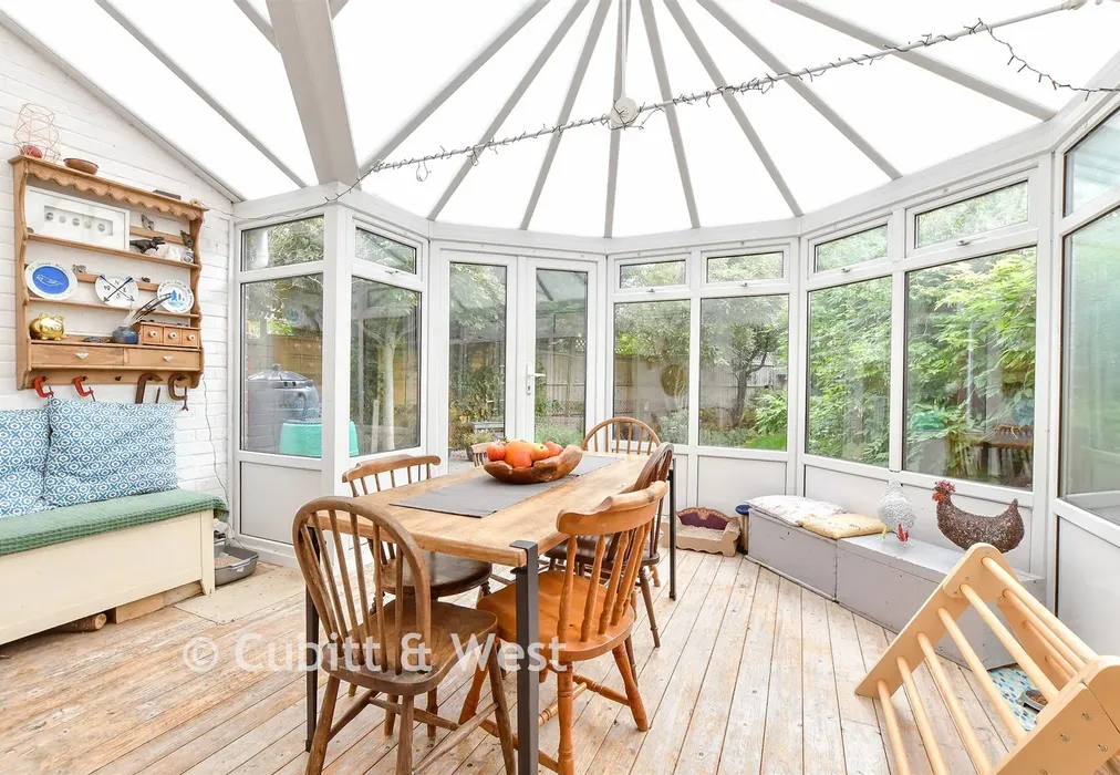 Conservatory - Hearn Close, Tangmere, Chichester, West Sussex - Wards of Kent