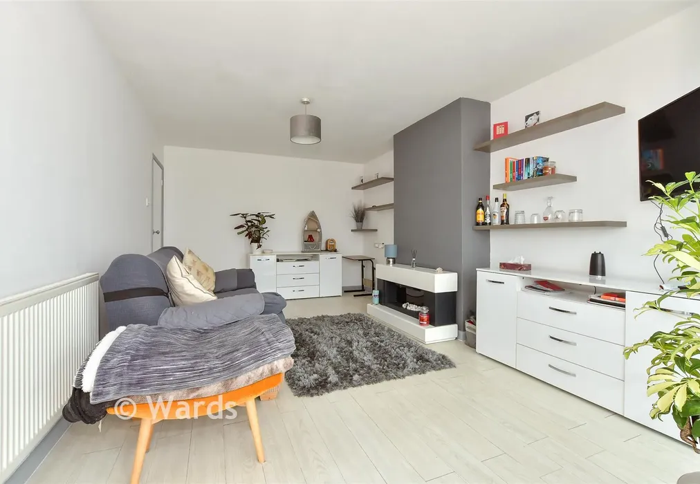 Lounge - Shamrock Avenue, Whitstable, Kent - Wards of Kent