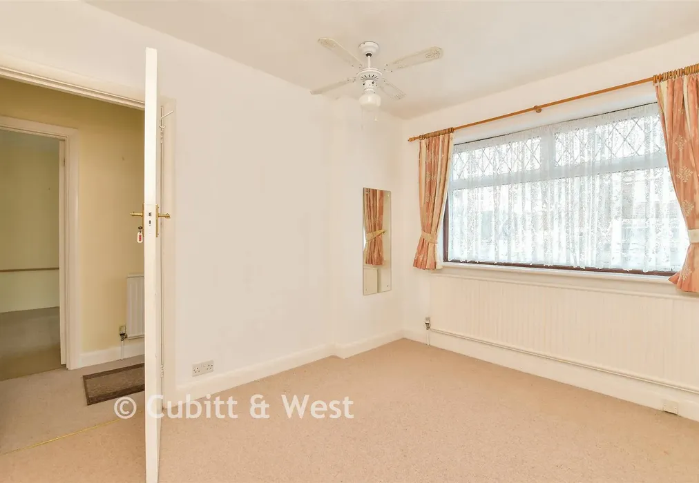 Bedroom 3 - Thornhill Avenue, Brighton, East Sussex - Wards of Kent