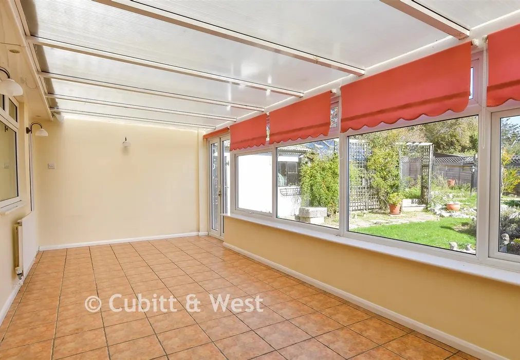 Conservatory - Thornhill Avenue, Brighton, East Sussex - Wards of Kent