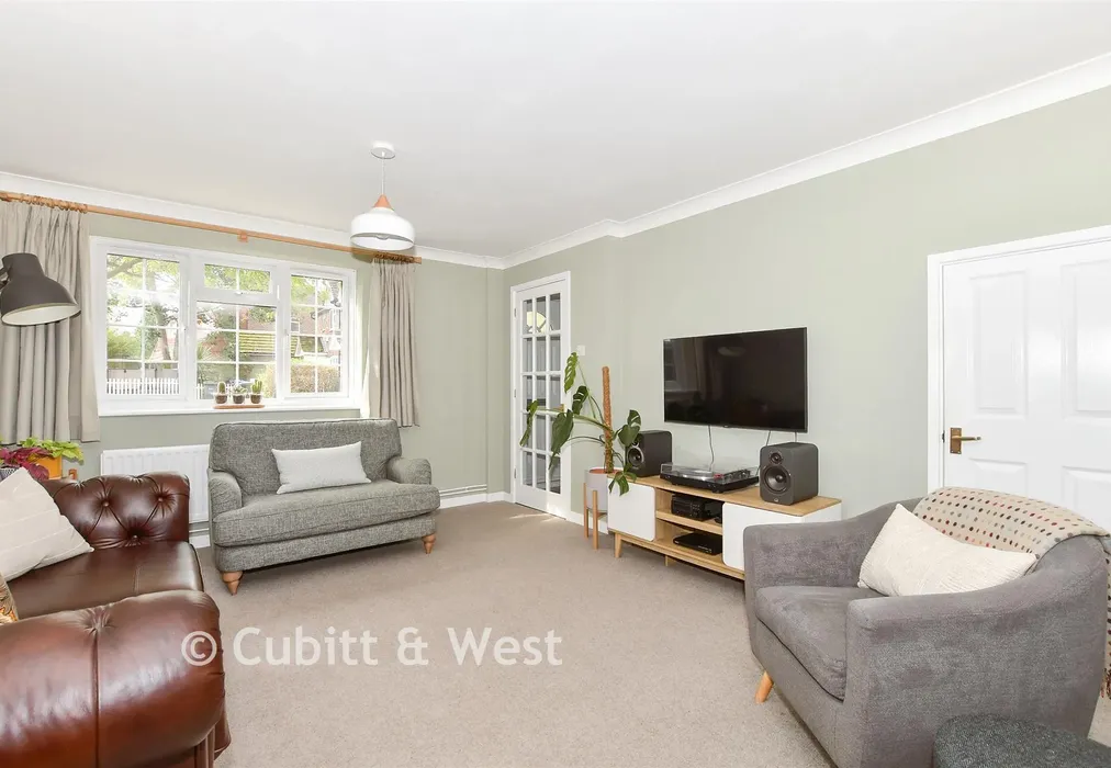 Lounge/Dining Room - New England Road, Haywards Heath, West Sussex - Wards of Kent