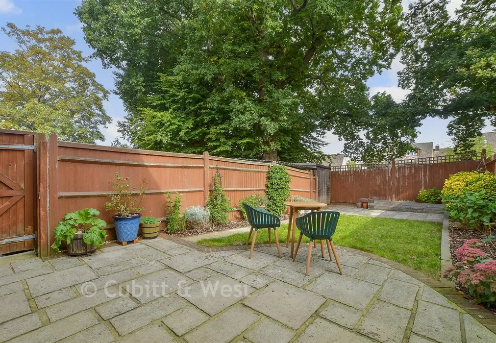 Rear Garden - New England Road, Haywards Heath, West Sussex - Wards of Kent